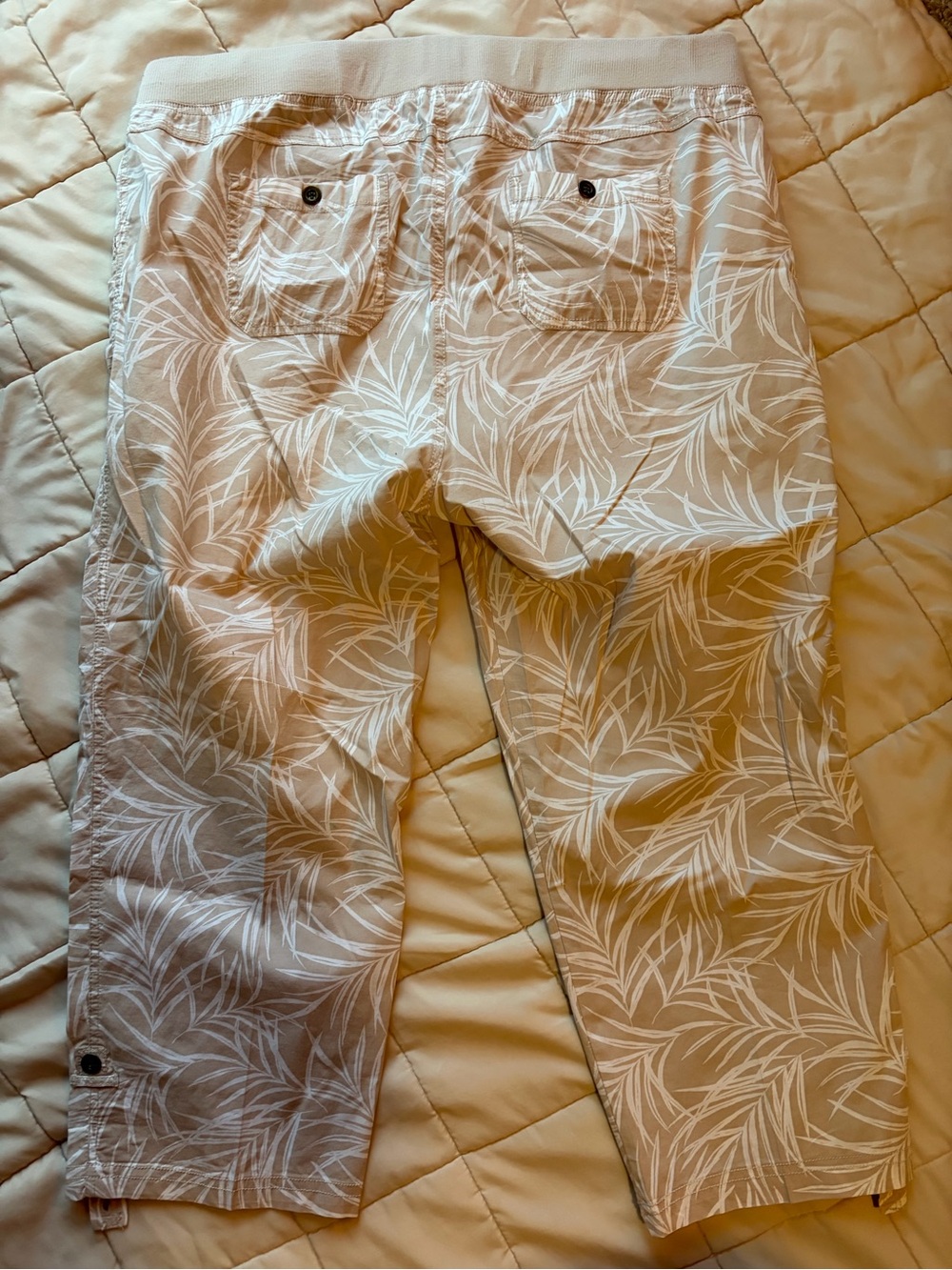 Palm Rio Neutral Ribbed Drawstring Pants - Picture 3 of 6